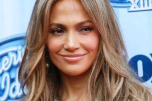 Дженнифер Лопес выставила на продажу свой роскошный особняк