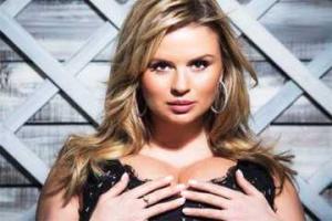 Поклонники Анны Семенович раскритиковали певицу за пышную фигуру