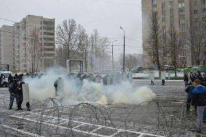 В российском Смоленске силовики провели учения по разгону массовых митингов и протестов