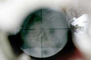 В Сеть попало видео, снятое боевиками из ДРГ "Новороссии": обстрел мирных людей на блокпосту ВСУ