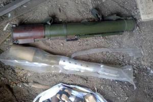 На Донетчине в заброшенном доме обнаружен схрон с боеприпасами