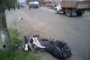 На Ровенщине 9-летняя девочка погибла под колесами мотоцикла