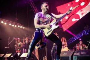 В Питере активисты призывают игнорировать творчество рок-группы "Ленинград"