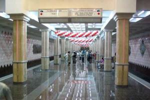 В Харькове женщина решила уйти из жизни, бросившись под поезд и прихватив двух детей