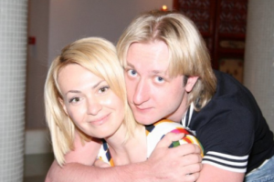 Продюсер Яна Рудковская с мужем улетела на отдых в Бразилию