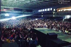 В Мариуполе на концерте группы "Океан Эльзы" медики оказали помощь 36 горожанам