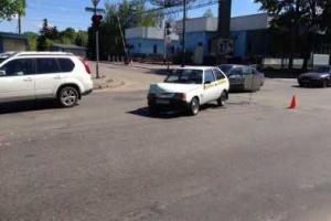 В Харькове по дороге в больницу попали в ДТП и пострадали медсестра и пациент