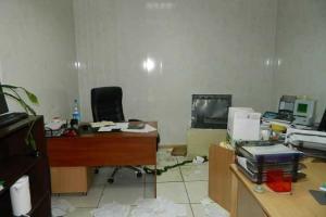 В Киеве три человека в балаклавах обчистили офис, украв около 100 тысяч гривен