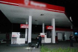 В Киеве ночью звучала стрельба: на АЗС ранен охранник