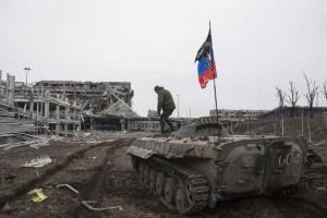 Боевики "ДНР" продолжают активную переброску техники и распускают слухи о наступлении