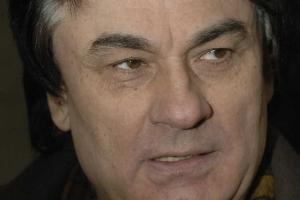 Певец Александр Серов мечтает встретить свою "идеальную женщину"