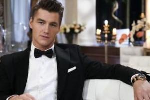 В сети появился свадебный снимок российского "холостяка" Алексея Воробьева