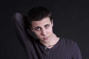 В Москве пьяного актера сериала "Интерны" выставили из кафе