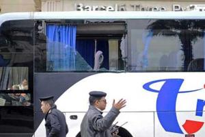 Во Франции обстреляли автобус с туристами из Чехии