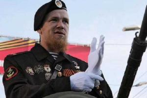Соцсети бурно отреагировали на новость о ранении боевика "Моторолы": Лучше бы добили