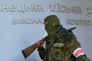 Обозленные боевики "ДНР" командованию: мы можем снять шинели, и тогда в ваши "отжатые" квартиры придут ВСУ
