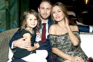 Семья светской львицы Виктории Бони за час до теракта покинула Ниццу