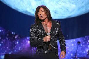 Певец Валерий Леонтьев впервые за много лет встретился с экс-возлюбленной