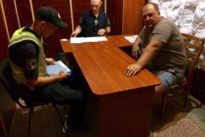 В Краматорске пьяный водитель "Toyota Camry" напал на патрульных 