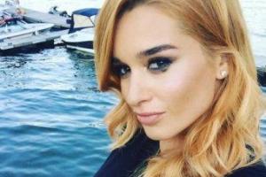 Телеведущая Ксения Бородина записала видеообращение к поклонникам