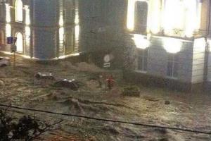 "Сюрпризы" природы: на город Ростов-на-Дону обрушился мощный ливень