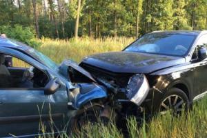 На Киевщине пьяный водитель на "Audi" в лобовую протаранил авто журналиста