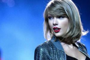 Певица Тейлор Свифт стала самой высокооплачиваемой звездой по версии журнала "Forbes"