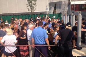 Коллапс в центре Киева: из-за крестного хода люди опаздывают на работу