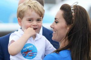 В Британии юный престолонаследник принц Джордж отметил 3-летие