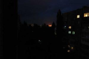 Ночью Донецк пережил мощный обстрел: город содрогался от залпов и "ответки"