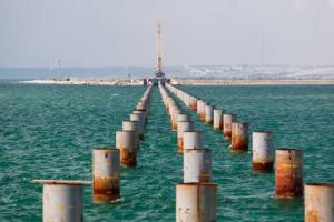 Крымчанам для сравнения: как китайцы и россияне один мост строили