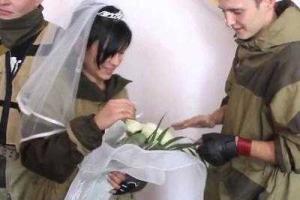 В "ЛНР" планируют снизить возраст для вступления в брак