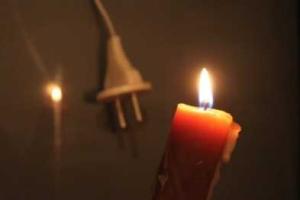 Жители Зайцево 10 суток живут без света: боевики не пропускают ремонтников