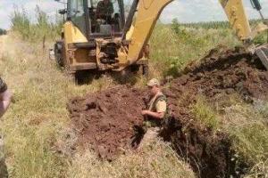 На Луганщине пограничники обнаружили "секретный" трубопровод из России