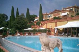 Во Франции выставлена на продажу дорогая в мире вилла