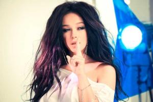 Украинская певица Мария Яремчук примерила образ невесты