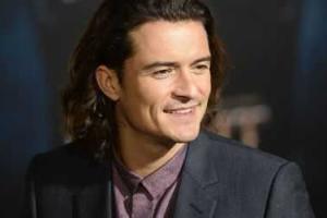 Папарацци застукали обнаженного Орландо Блума во время морской прогулки