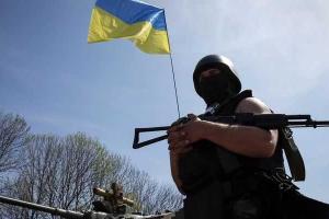 Боец ВСУ: пока власть крутит-вертит, солдатам приходится за свои деньги амуницию покупать
