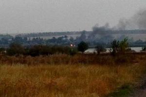 В районе Красногоровки сильный пожар, издалека виден столб дыма и языки пламени - соцсети