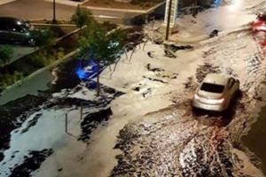 Улицы французского города Сете утопают в вине