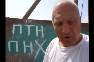 Журналист, ярый приверженец Путина трясется от злости, увидев в Крыму надписи "ПТН ПНХ" и "ПТН ХЛО"