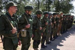 Боевики "ДНР" объявили набор: требуются молодые, здоровые, непьющие и с хорошими оценками