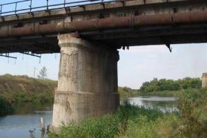 В Славянске неизвестные планировали взорвать мост