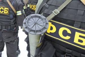 Украинцам надо убрать подальше остатки братской любви к россиянам и быть настороже - блогер