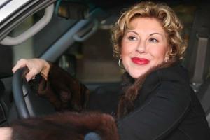 Певица Любовь Успенская удивила поклонников смелым фото в купальнике