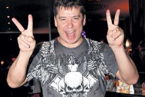 Одесса "приветливо" встретила экс-солиста группы "На-На": музыканту разбили голову