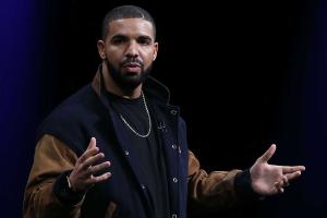 В новый клип рэпера Дрейка вставлены сцены из стриптиз-клуба