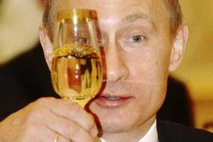 Что желают Путину в день его рождения в соцсетях: "ЧтобТыСдохВВП"