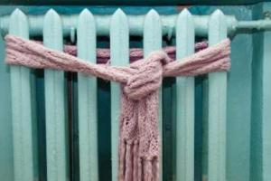 Жители Донецка жалуются: тепла в ближайшие дни можно не ждать, котельные стоят