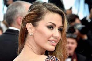 Светскую львицу Викторию Боню раскритиковали за откровенное фото